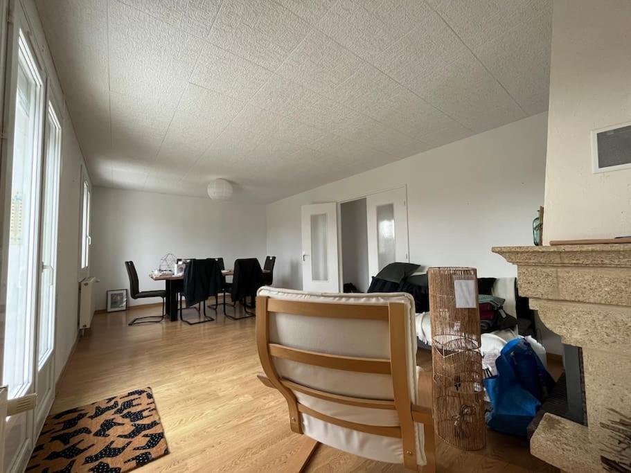 Maisonnette - Jardin Exterieur Champagne-sur-Seine Eksteriør billede